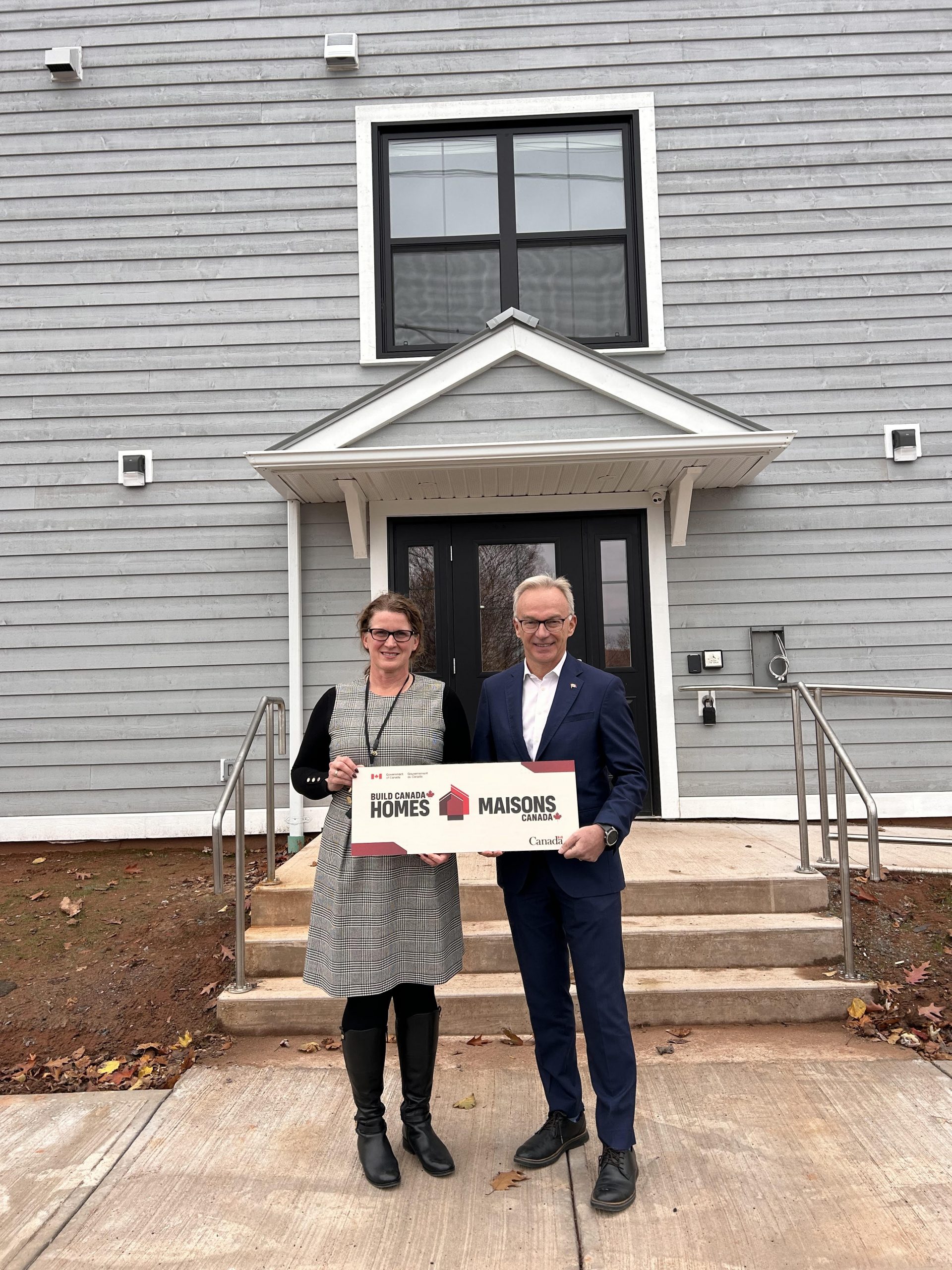 Canada announces the construction of 13 homes in Charlottetown